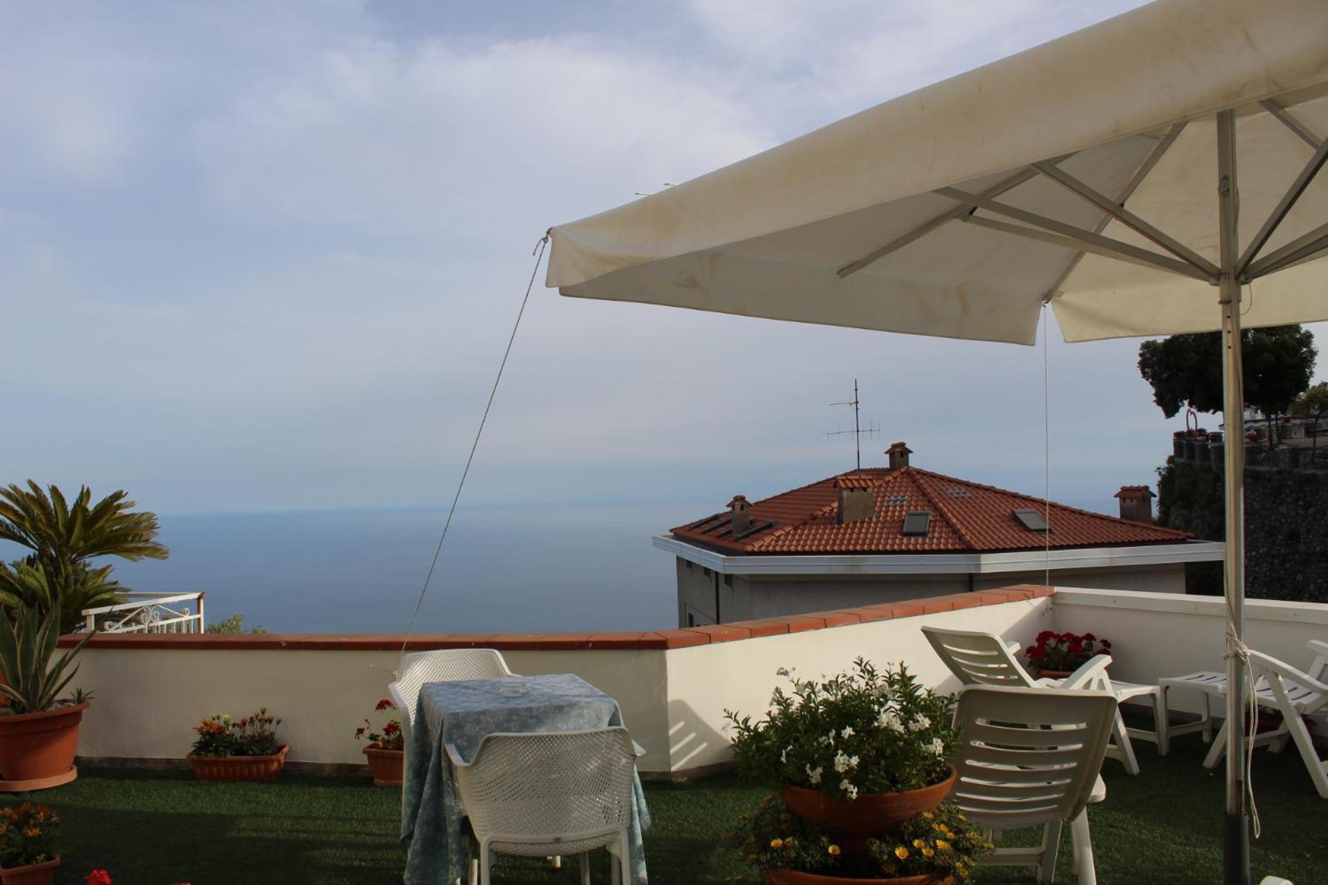 Leonardo'S B&B Agerola Exterior photo